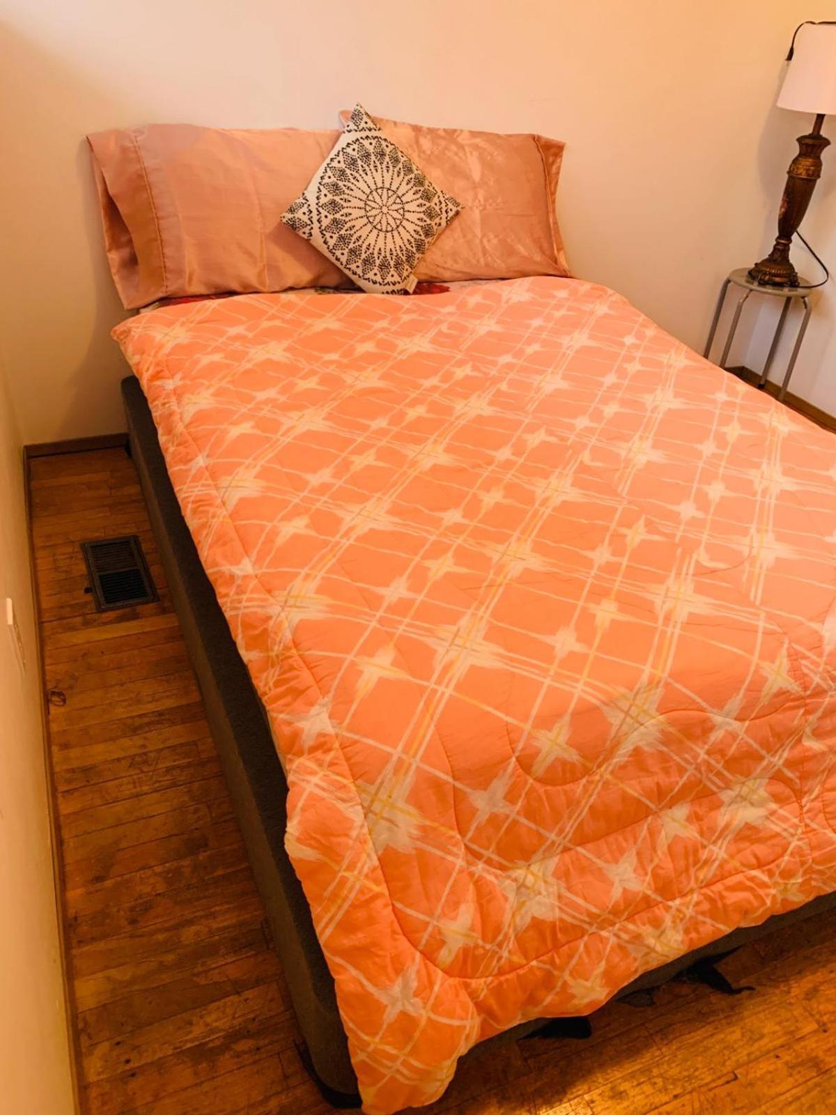 Cosy Romantic Stay In Surrey- Walking Distance From Guildford Town Centre Dış mekan fotoğraf